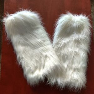 2 Pairs of Leg Warmers
